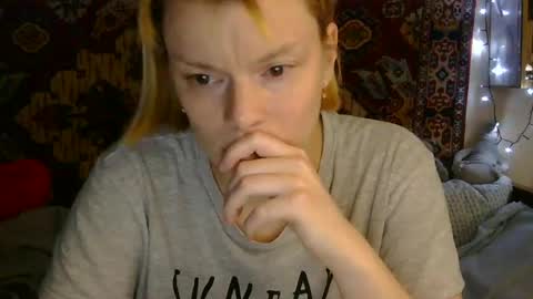 Snapshot of miss_elistia_ chatting on 23, 7, 2026 Elis online show from 23, 7, 2026