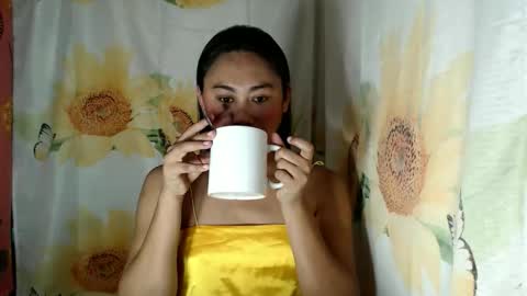 Snapshot of miss_eva2025 chatting on 5, 5, 2026 Eva online show from 5, 5, 2026