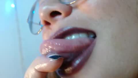 Snapshot of miss_evoleth2 chatting on 3, 2, 2026 Miss Evoleth online show from 3, 2, 2026