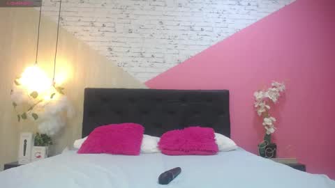 miss_honey1 online show from 17, 9, 2025