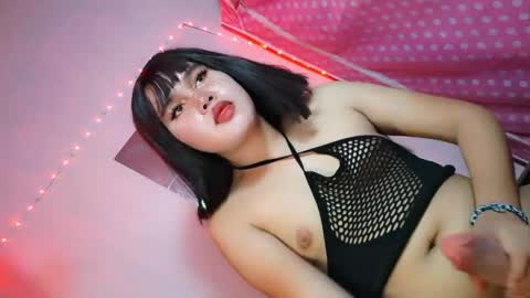 miss_horny139736 online show from 16, 4, 2026