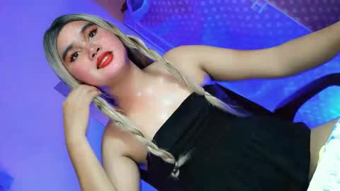 Snapshot of miss_horny139736 chatting on 12, 5, 2026 miss_horny139736 online show from 12, 5, 2026