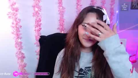 Snapshot of miss_jhelenaa_ chatting on 4, 10, 2025 miss_jhelenaa_ online show from 4, 10, 2025