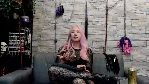 Snapshot of miss_kaz chatting on 9, 8, 2026 Kaz online show from 9, 8, 2026