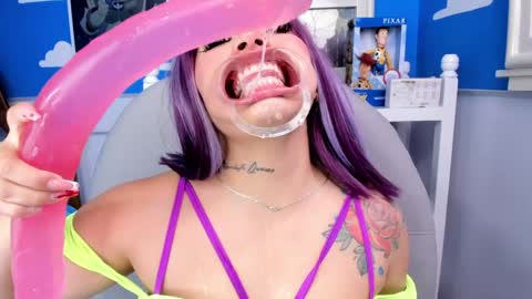 Snapshot of miss_keisi chatting on 3, 1, 2025 Keisi online show from 3, 1, 2025