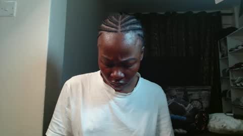 Miss Kiarrafit online show from 9, 2, 2026