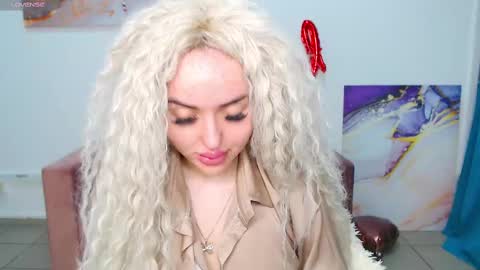 miss_kiten online show from 18, 2, 2025