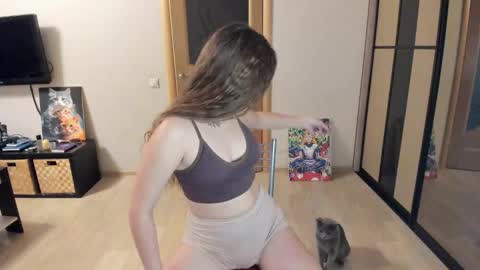 Kitty online show from 3, 11, 2025