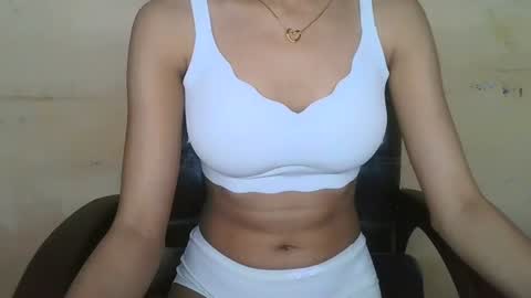 Snapshot of miss_kruti chatting on 16, 7, 2026 Kruti online show from 16, 7, 2026
