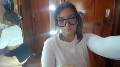 Snapshot of miss_lilieth chatting on 21, 11, 2025 lilieth online show from 21, 11, 2025