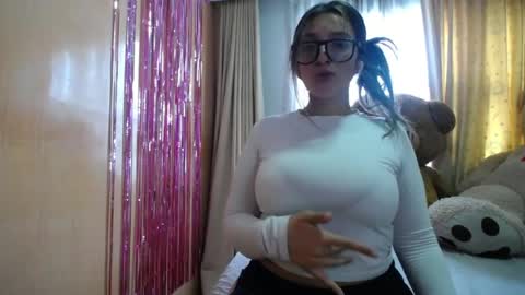 lilieth  online show from 1, 5, 2026