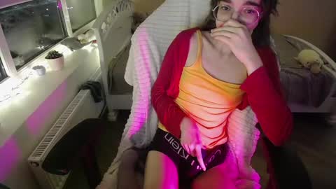 Snapshot of miss_lina_dream chatting on 23, 5, 2026 Miss Lina online show from 23, 5, 2026