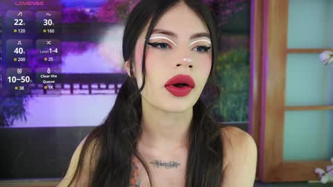 miss_lucyla online show from 4, 2, 2025