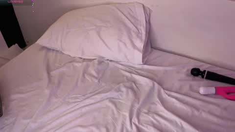   online show from 27, 3, 2026