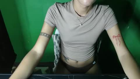 miss_mailyn online show from 25, 10, 2025