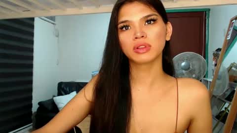 Snapshot of miss_mariamontrese chatting on 9, 1, 2025 Maria- online show from 9, 1, 2025