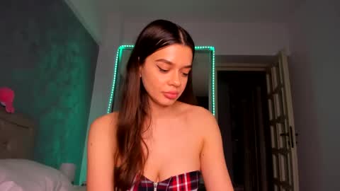 Snapshot of miss_medyson chatting on 8, 2, 2025 miss_medyson online show from 8, 2, 2025