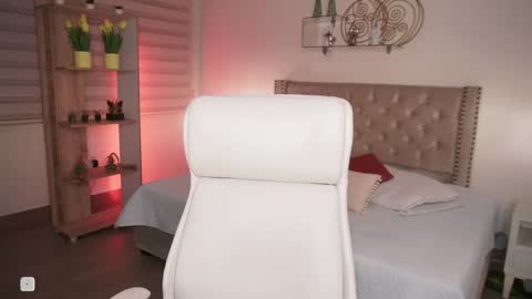 Alejandra online show from 19, 12, 2025