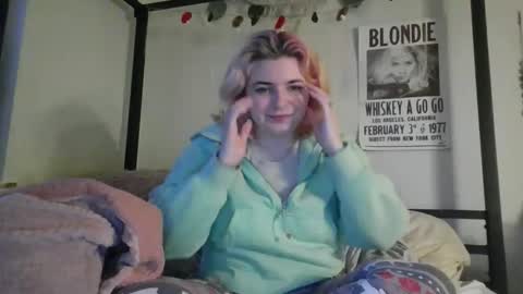Snapshot of miss_miseryxo chatting on 24, 4, 2026 bri online show from 24, 4, 2026