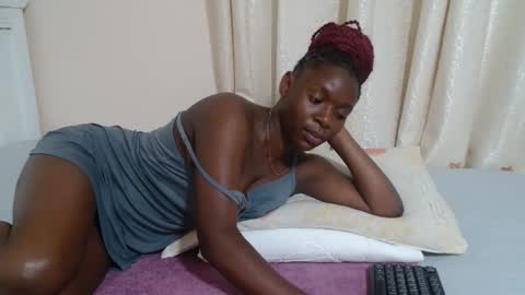 Snapshot of miss_monroee chatting on 2, 4, 2026 monroe online show from 2, 4, 2026