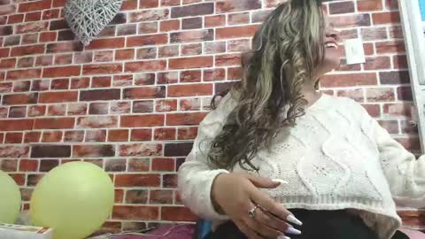 Snapshot of miss_pecados chatting on 25, 5, 2026 Miss Pecados online show from 25, 5, 2026