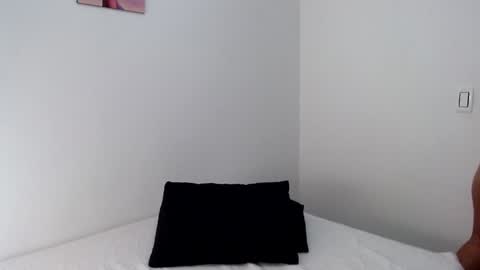 Snapshot of miss_rose1 chatting on 14, 1, 2025 ROS online show from 14, 1, 2025