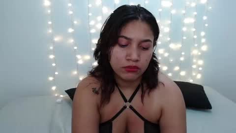 Snapshot of miss_rose1 chatting on 5, 2, 2025 ROS online show from 5, 2, 2025