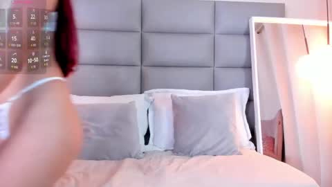 Snapshot of miss_ross_ chatting on 29, 5, 2026 onlyfanskataleyaross online show from 29, 5, 2026