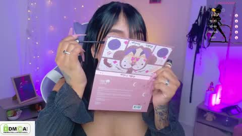 Snapshot of miss_scarllet chatting on 28, 5, 2026 100 thumbs up online show from 28, 5, 2026