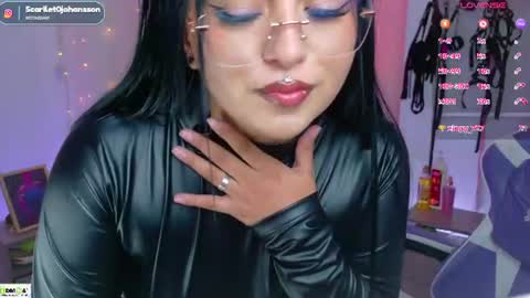 Snapshot of miss_scarllet chatting on 28, 7, 2026 100 thumbs up online show from 28, 7, 2026
