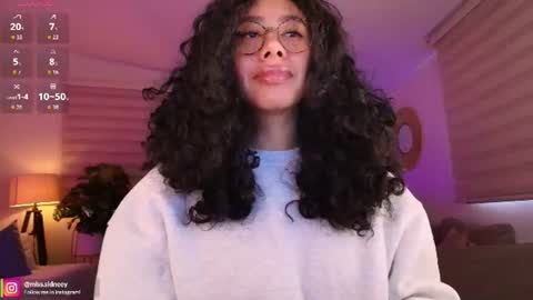 Snapshot of miss_sidney chatting on 29, 6, 2026 Amy Olivera online show from 29, 6, 2026