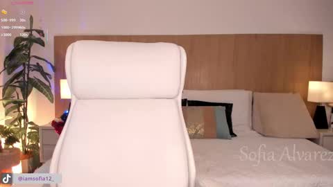 Sofia Alvarez online show from 14, 11, 2025