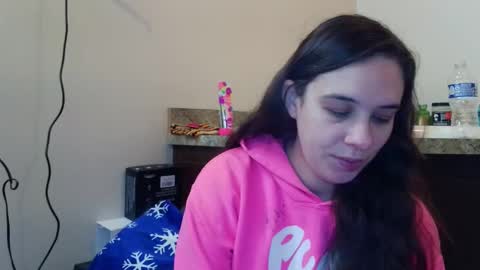 Bella online show from 3, 12, 2025