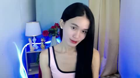 Snapshot of miss_sunshinex chatting on 10, 2, 2025 Shine online show from 10, 2, 2025
