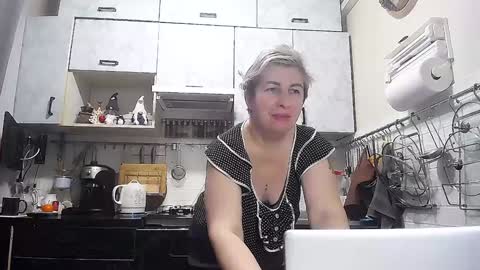 Snapshot of miss_tasha_kom chatting on 4, 1, 2025 miss_tasha_kom online show from 4, 1, 2025