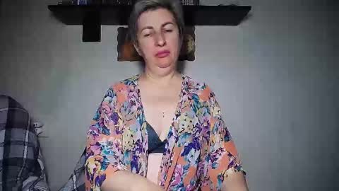 Snapshot of miss_tasha_kom chatting on 5, 10, 2025 miss_tasha_kom online show from 5, 10, 2025