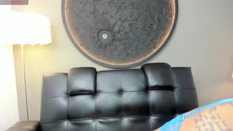 Snapshot of miss_vaiolette chatting on 10, 1, 2025 Vaiolette online show from 10, 1, 2025