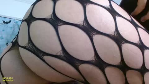 Snapshot of miss_valery2 chatting on 25, 10, 2025 hanna online show from 25, 10, 2025