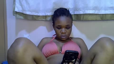 Snapshot of miss_velour chatting on 29, 4, 2026 miss_velour online show from 29, 4, 2026