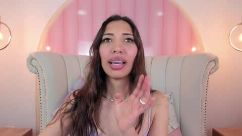 Snapshot of miss_veronicaa chatting on 16, 12, 2024 Veronica summer 7AM to 1500 PM hour GMT-5 online show from 16, 12, 2024