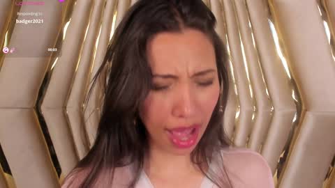 Snapshot of miss_veronicaa chatting on 2, 1, 2025 Veronica summer 7AM to 1500 PM hour GMT-5 online show from 2, 1, 2025