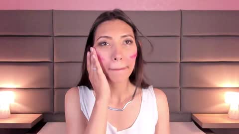 Snapshot of miss_veronicaa chatting on 17, 1, 2025 Veronica summer 7AM to 1500 PM hour GMT-5 online show from 17, 1, 2025