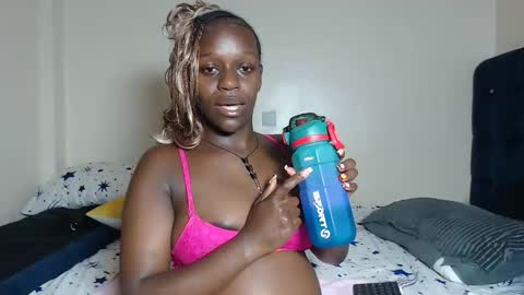 Snapshot of miss_wetcherry chatting on 16, 5, 2026 Cherie Independent model online show from 16, 5, 2026