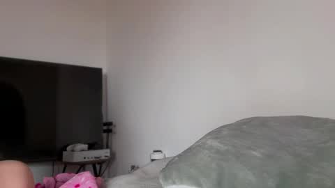 Ameliahs online show from 23, 9, 2025