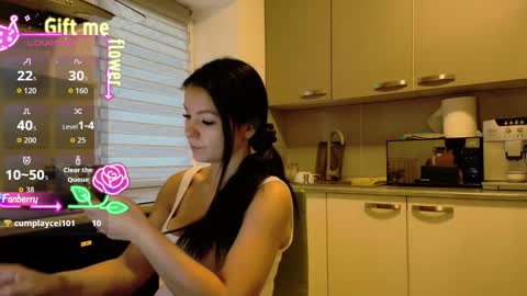 Snapshot of missbya chatting on 22, 10, 2025 missbya online show from 22, 10, 2025