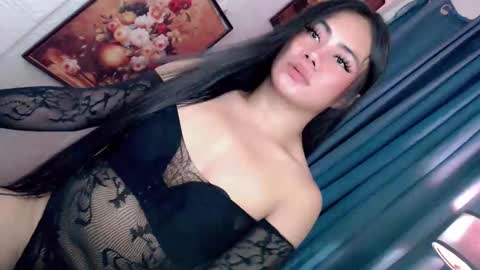 Nicole online show from 10, 2, 2026