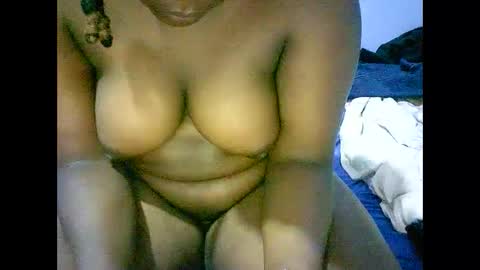 Snapshot of misscuteberry chatting on 18, 2, 2025 VAL online show from 18, 2, 2025