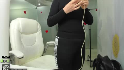 Miss Domina online show from 4, 4, 2026