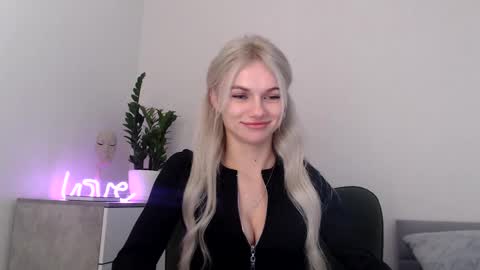 EMMA online show from 1, 2, 2025