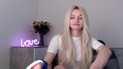 EMMA online show from 4, 3, 2025